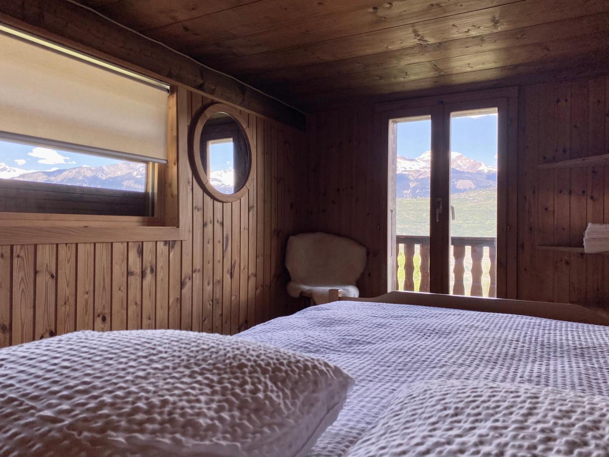 Eco Lodge With Jacuzzi And View In The Swiss Alps Grône Esterno foto